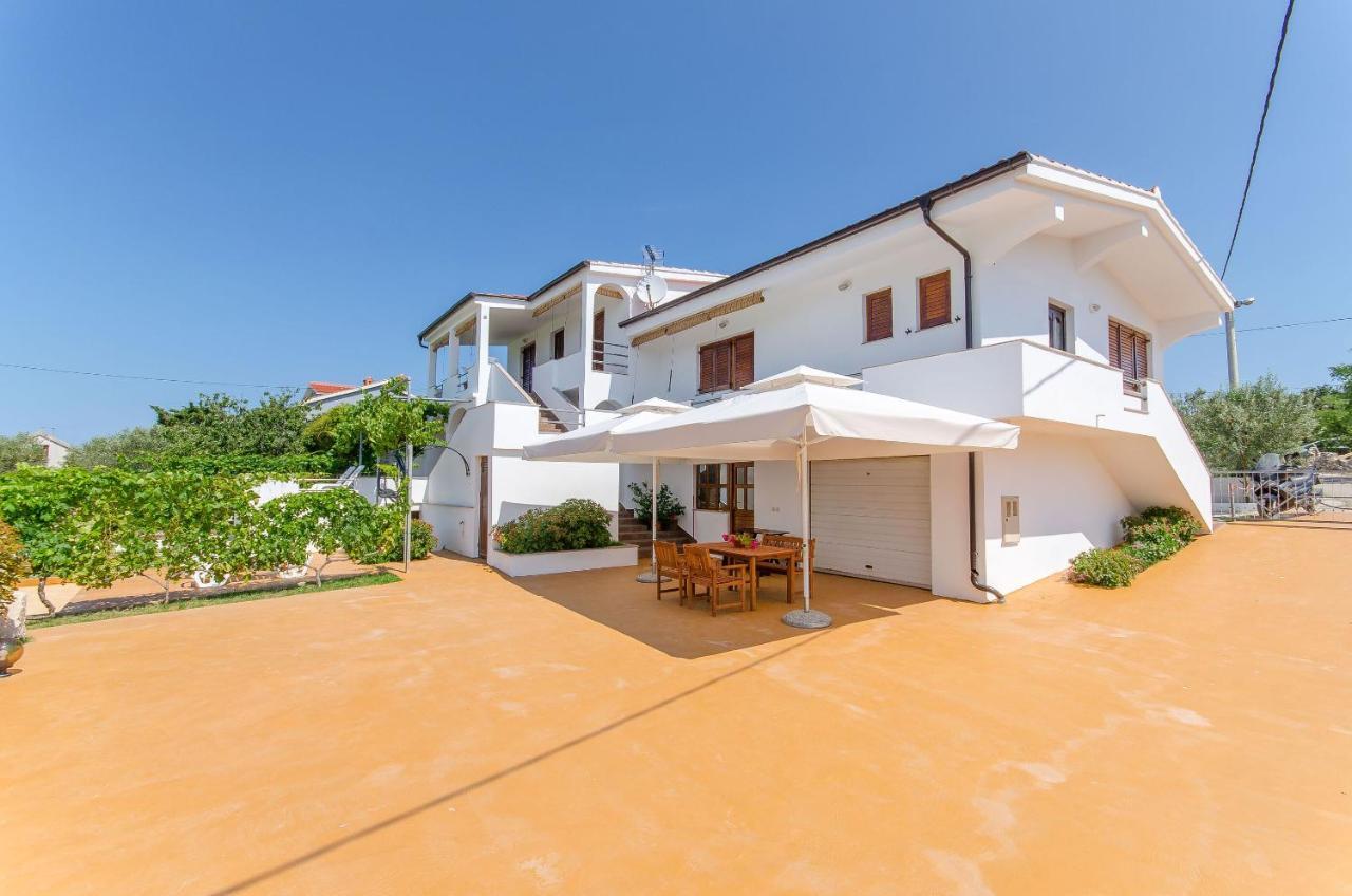 Apartments Goran Вир Экстерьер фото