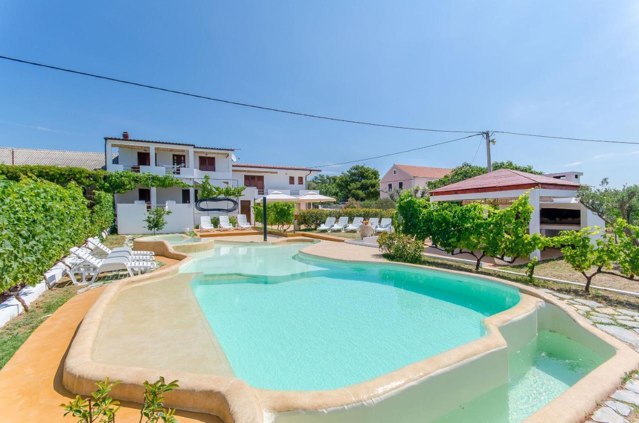 Apartments Goran Вир Экстерьер фото