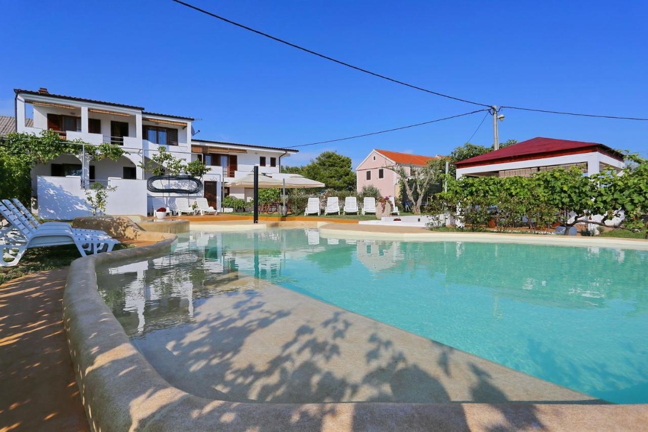 Apartments Goran Вир Экстерьер фото